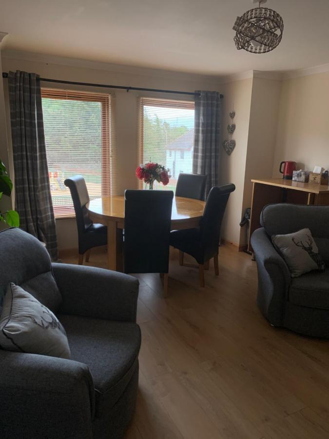No 52 - Apartment With Lounge And Dining Area - No Kitchen Ullapool Extérieur photo